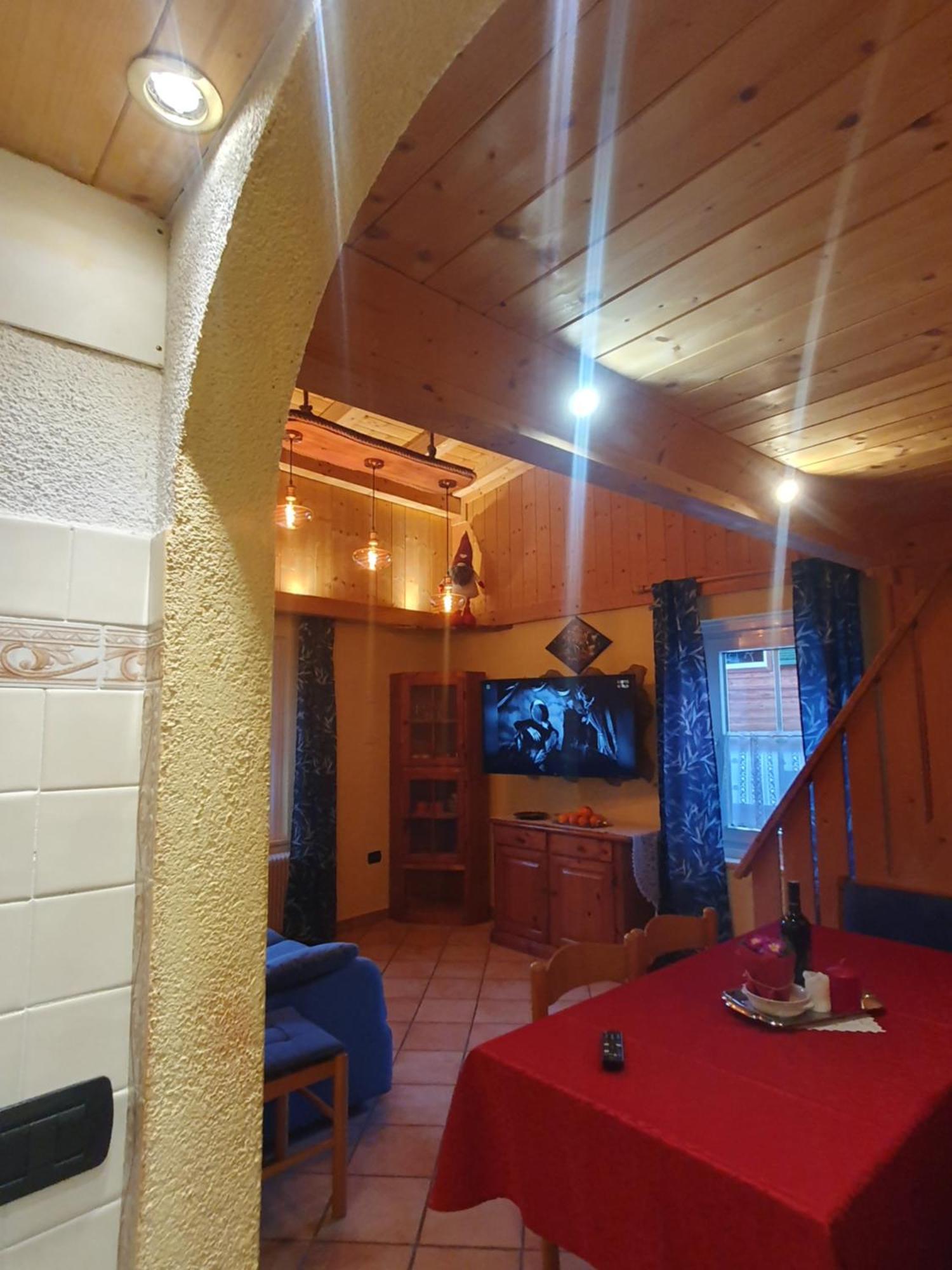 Casa Claudio-Appartamenti In Centro กัมปีเตลโลดีฟัสซา ภายนอก รูปภาพ