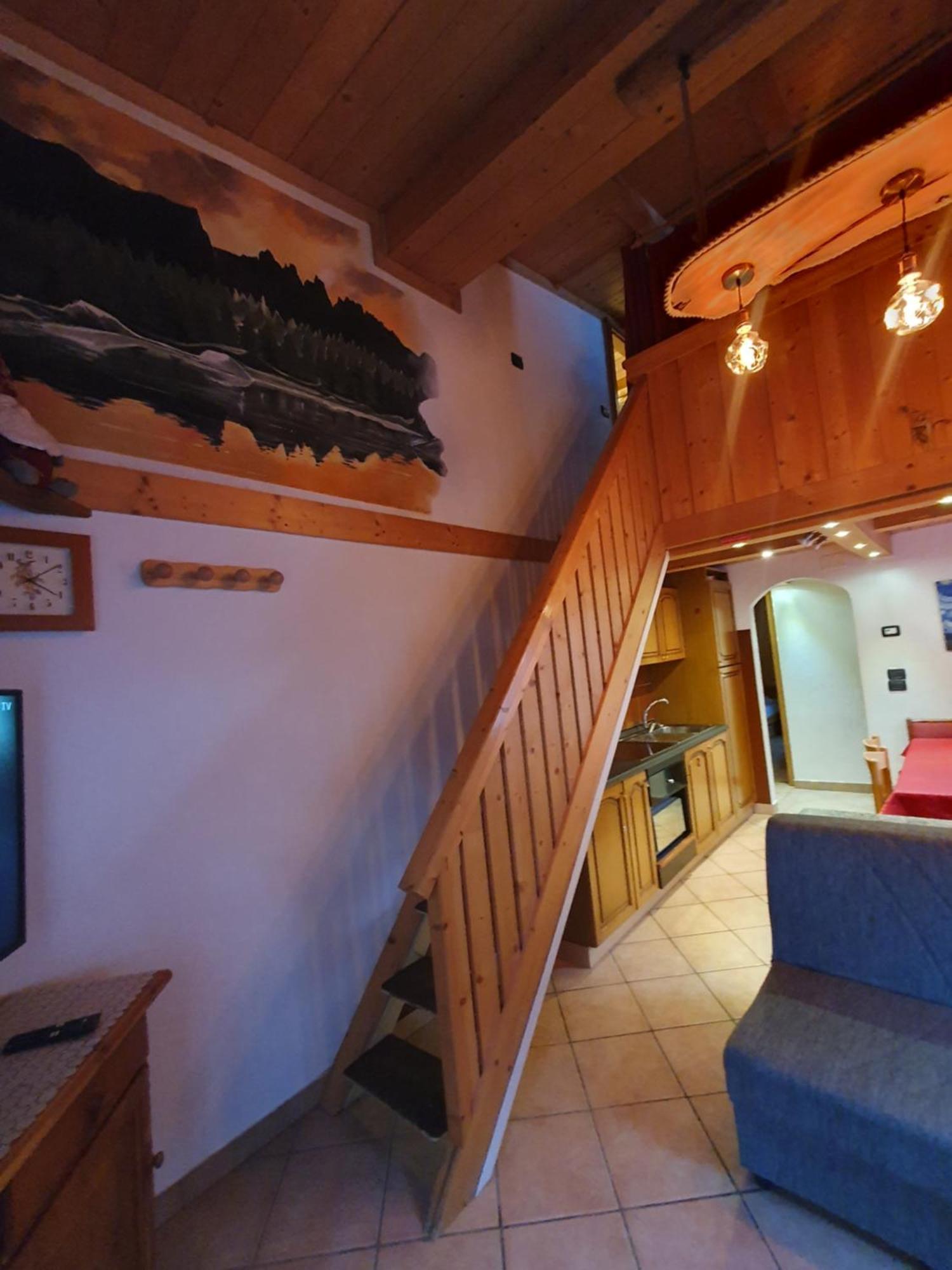 Casa Claudio-Appartamenti In Centro กัมปีเตลโลดีฟัสซา ภายนอก รูปภาพ