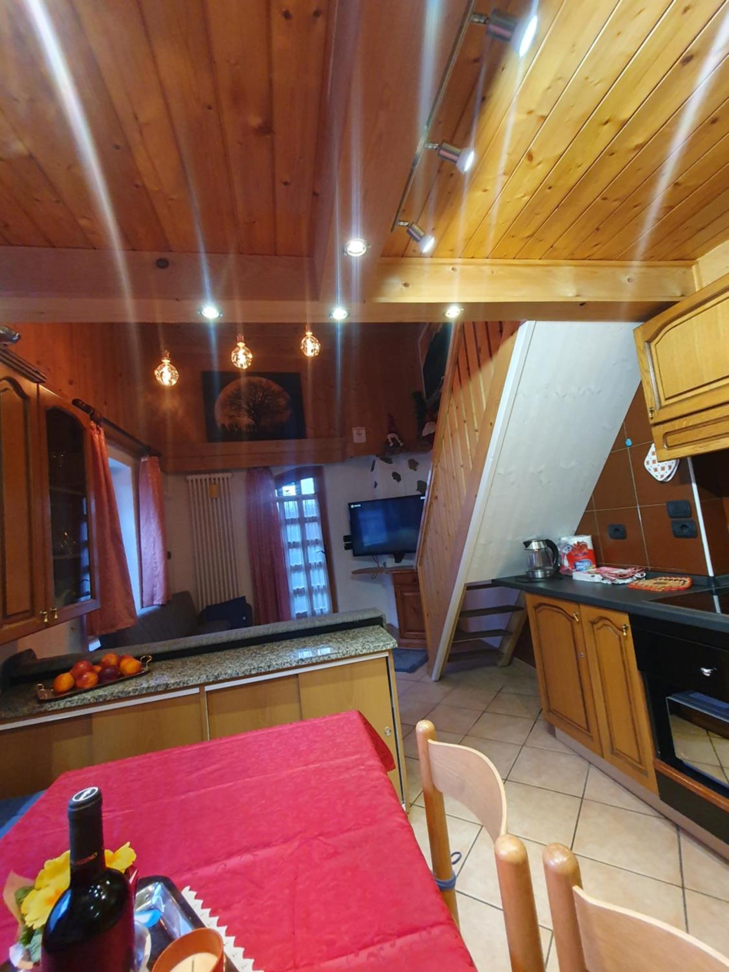 Casa Claudio-Appartamenti In Centro กัมปีเตลโลดีฟัสซา ภายนอก รูปภาพ