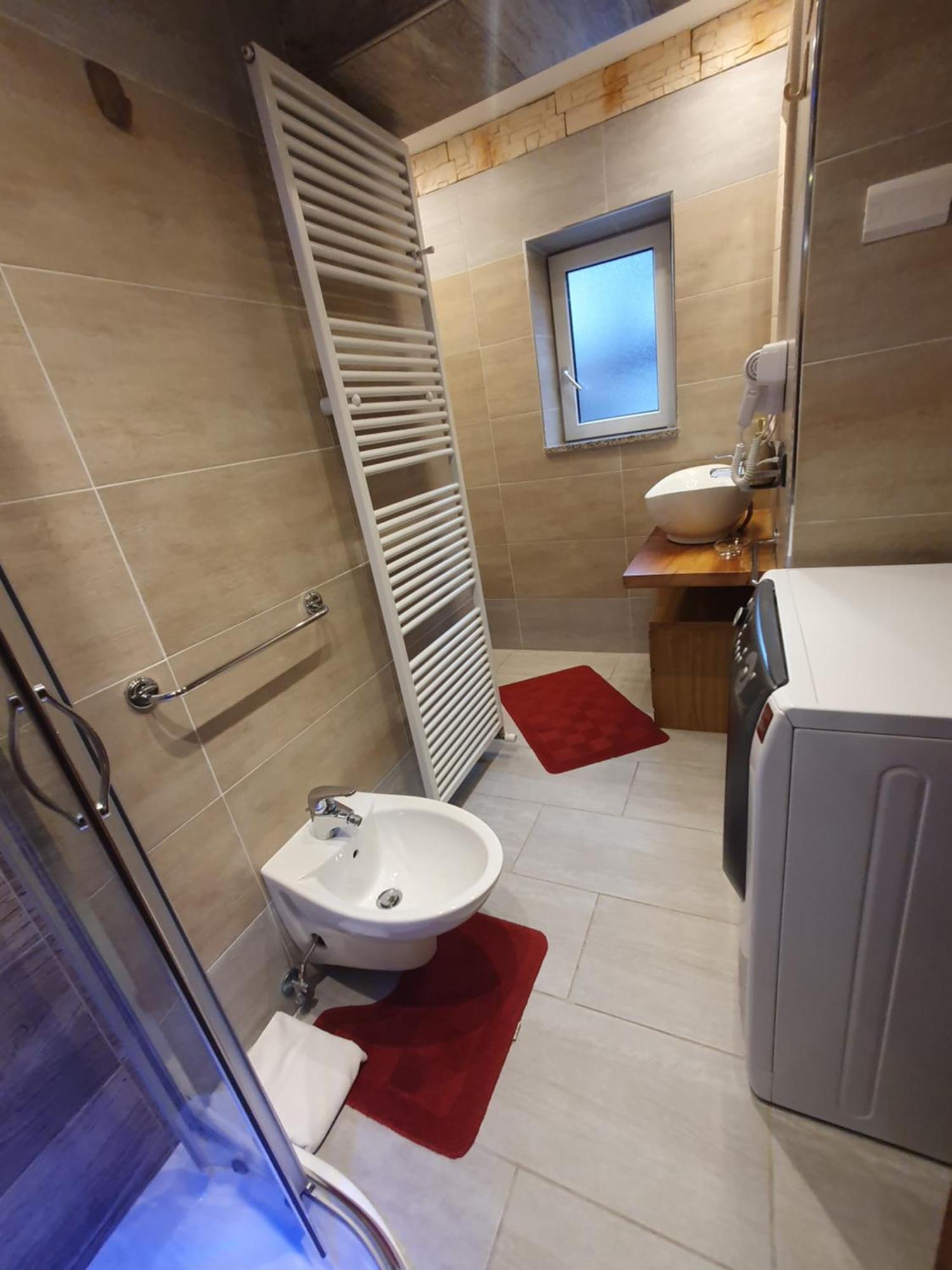 Casa Claudio-Appartamenti In Centro กัมปีเตลโลดีฟัสซา ภายนอก รูปภาพ